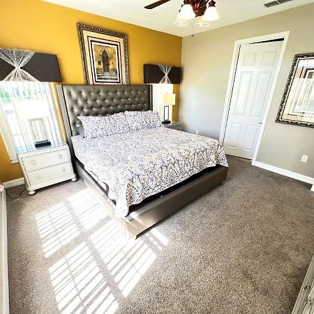 Mickeys Escape - Magical Lakeview 7Br - 4 Master Suites Pool & Hot Tub Bbq Home Theater And 2 Miles Disney! Orlando Ngoại thất bức ảnh